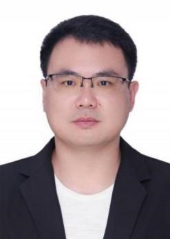 李毅