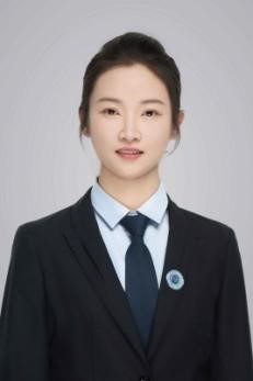 罗莹